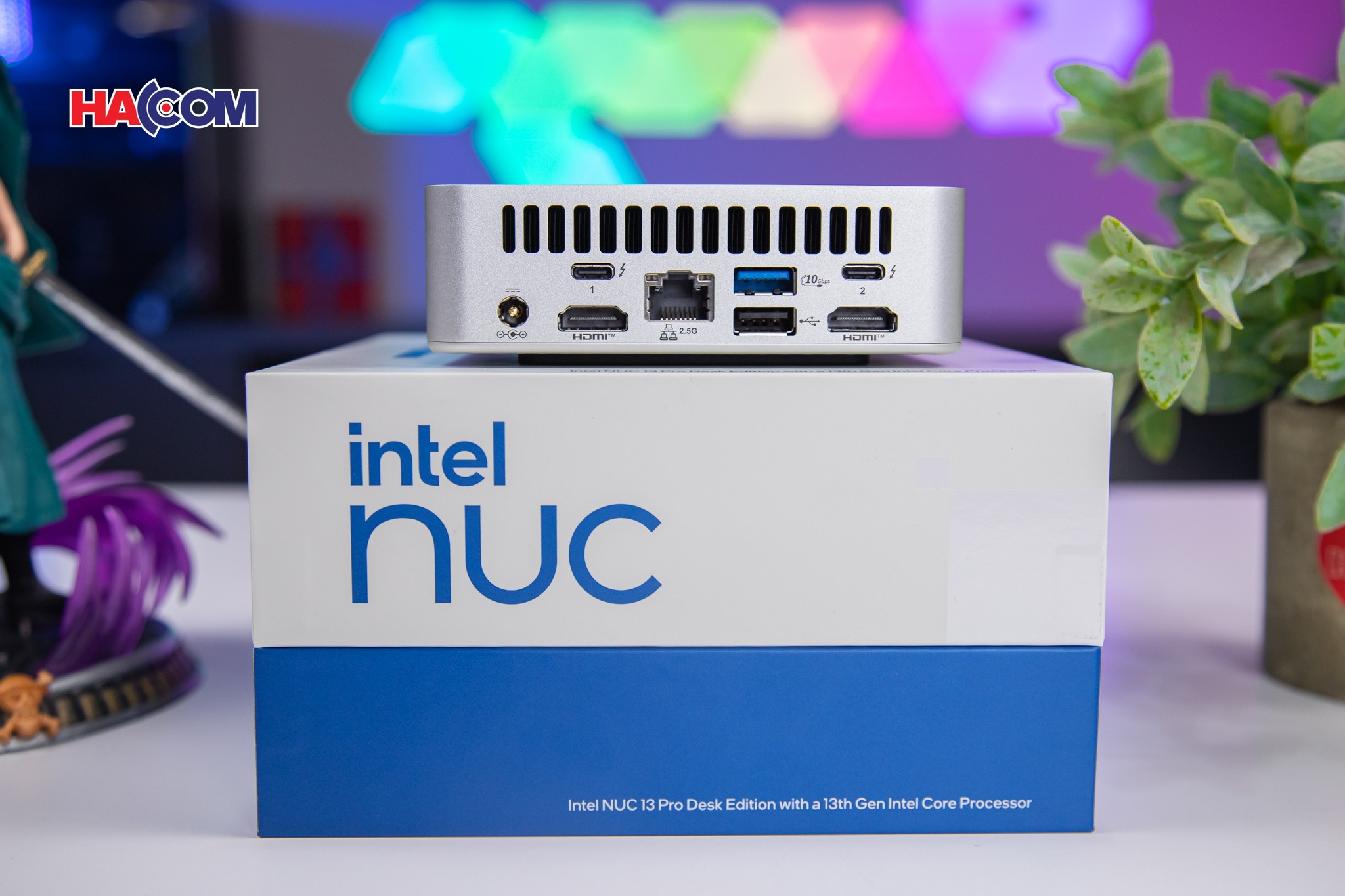 Intel NUC13VYKi7