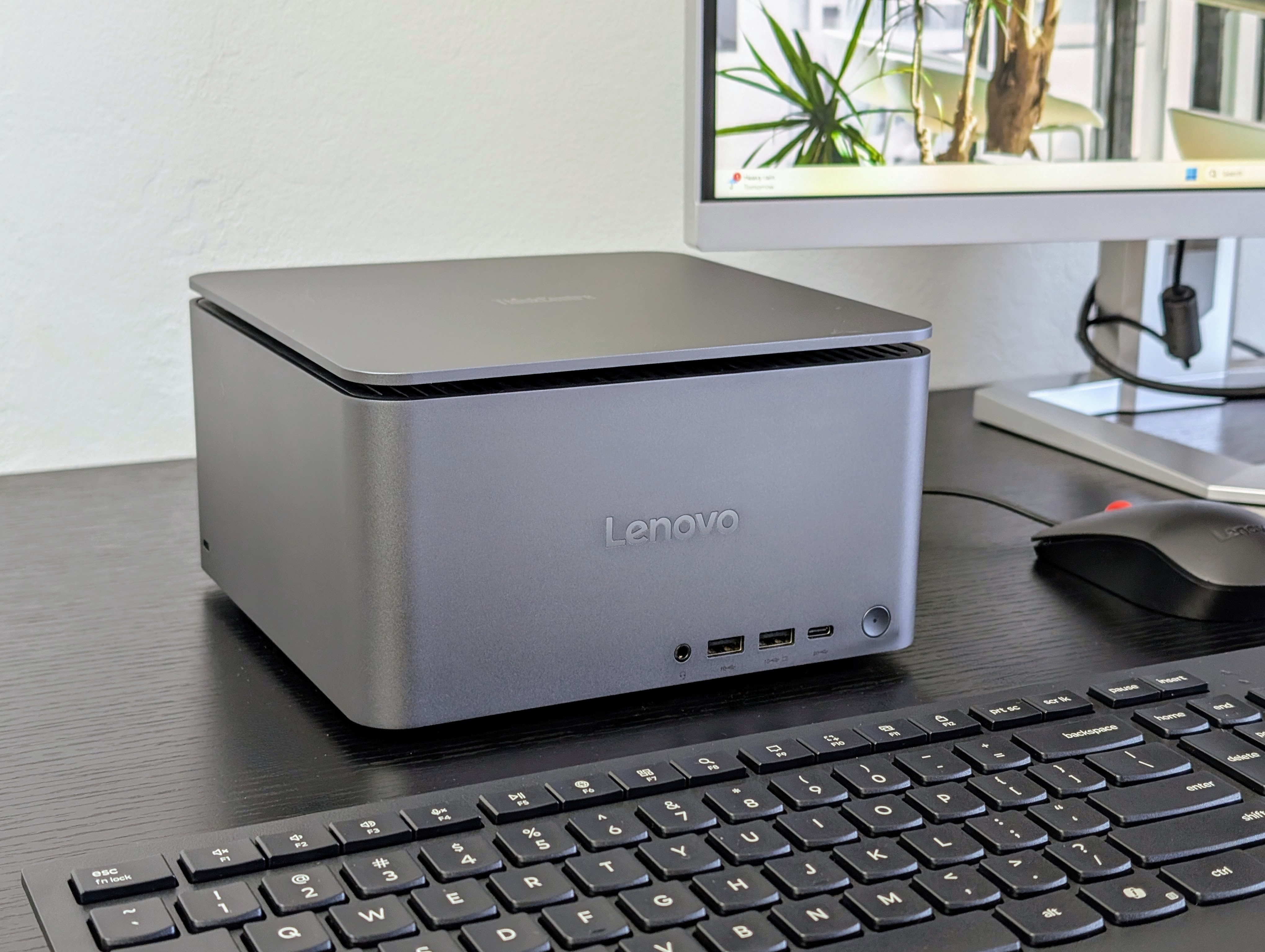 Lenovo Neo Ultra 14500 4070 NPU
