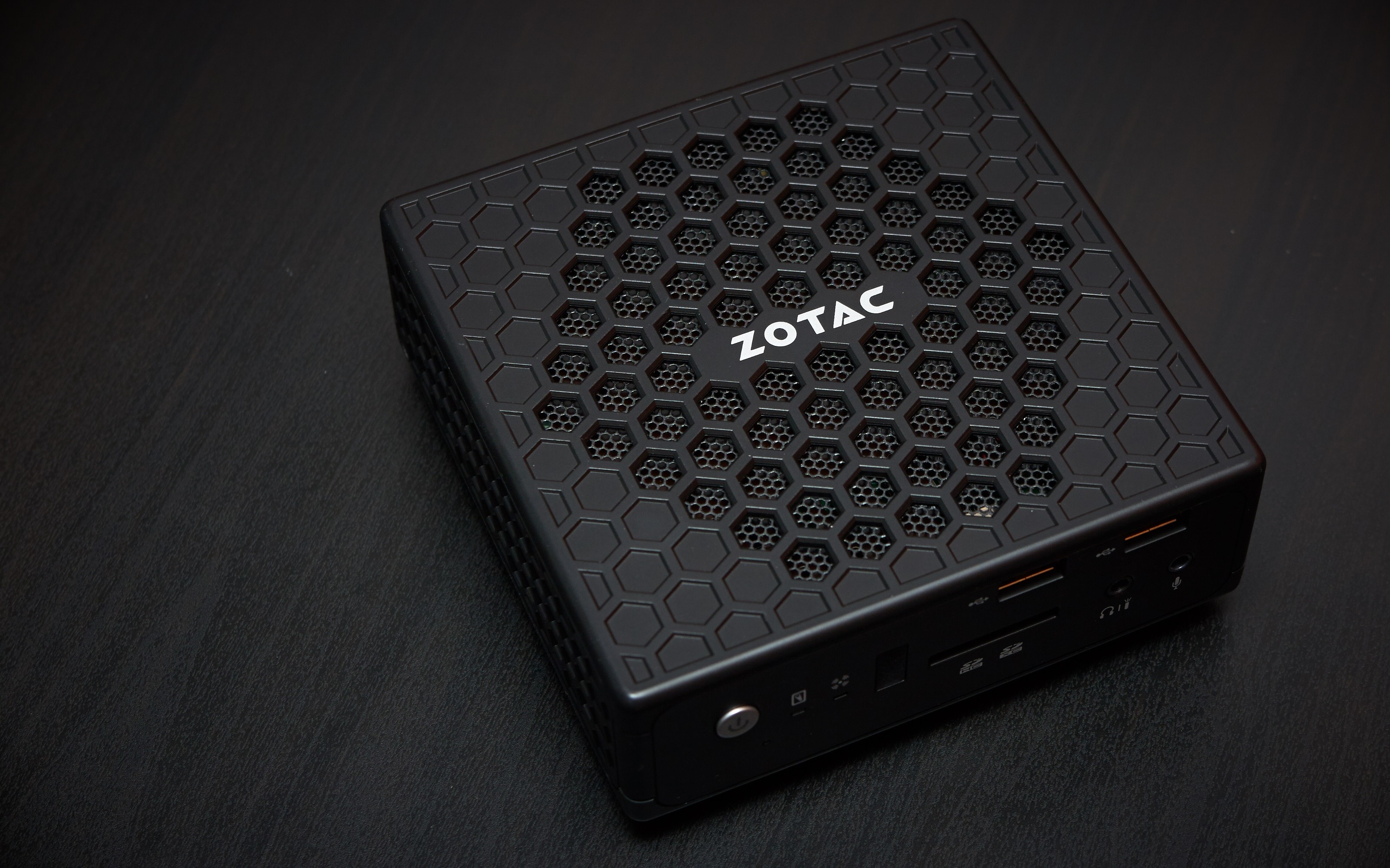 ZOTAC ZBOX-CI540